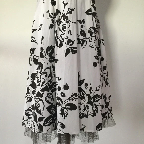 Ruby Rox Spring Dress - Picture 5 of 8